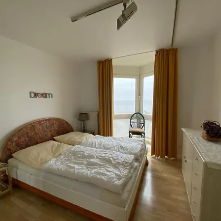 Meeresbrandung, 26 Apartman